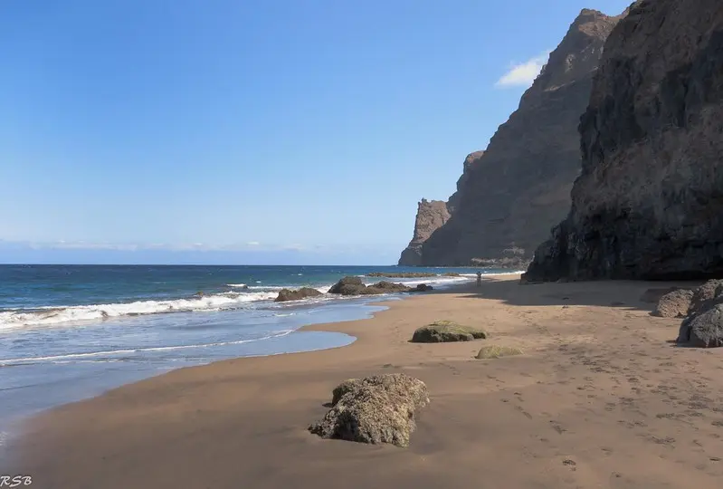 imagen de la playa guigui